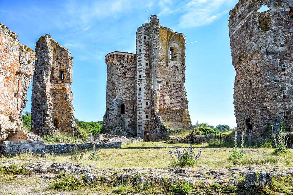La cité médiévale de Hérisson