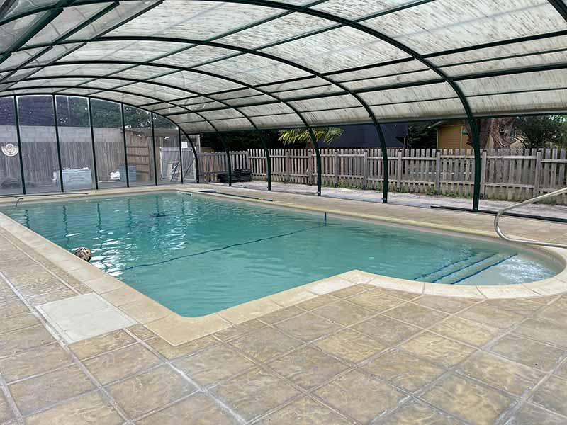 Piscine couverte et chauffée de mai à octobreE:\Edelis\Images et photos\GEB-Voyages\